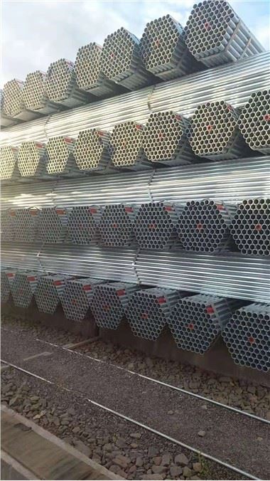 Tubi in acciaio ERW con materiale ASTM A53 API 5L Gr B